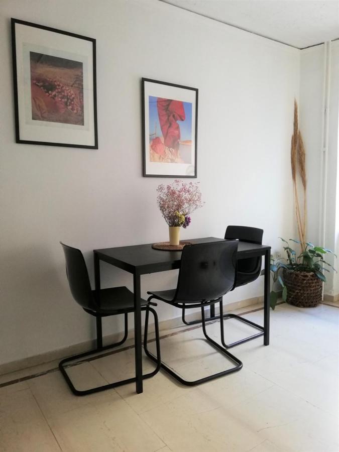 5Th Floor Apartment With Balcony Athènes Extérieur photo